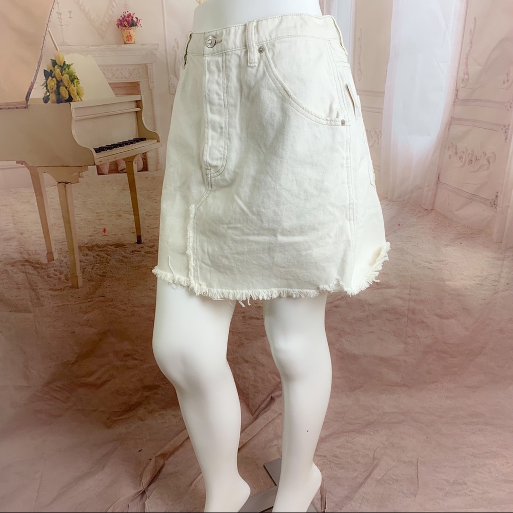 NEW Free People Brea Cutoff Skirt in Deco White - Picture 7 of 12